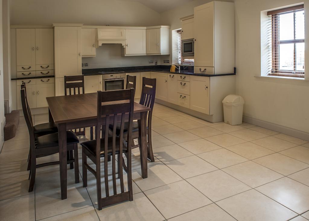 New Forest Estate Lodges Tyrrellspass 객실 사진